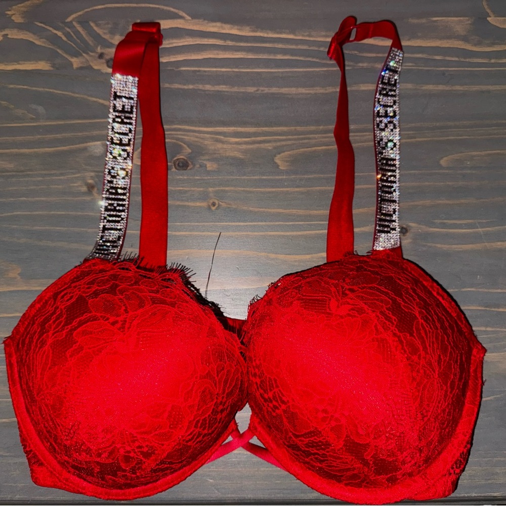 Victoria Secret Push-up Bombshell Bra
